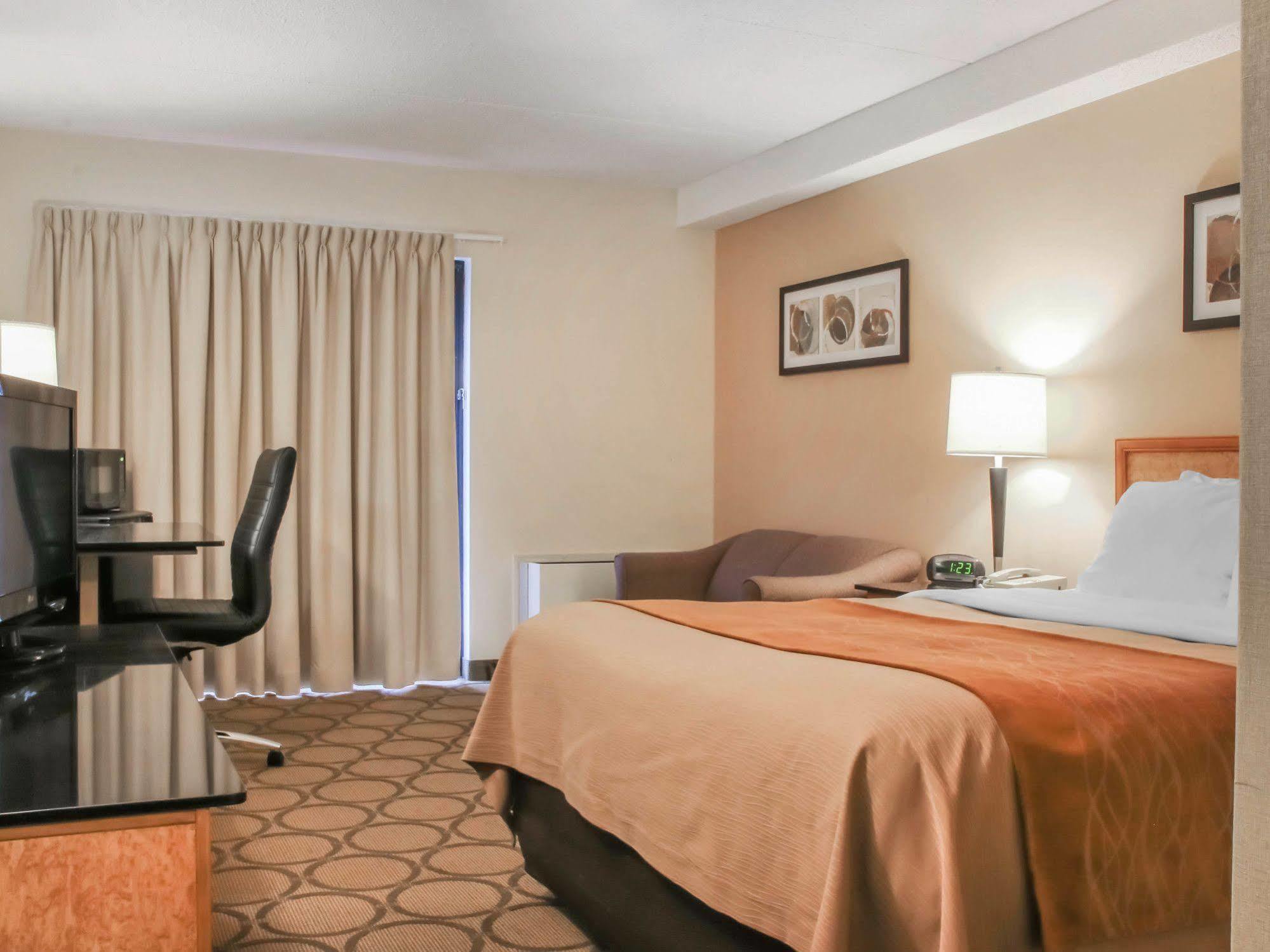 Comfort Inn Airport Γουίνιπεγκ Εξωτερικό φωτογραφία